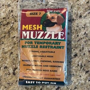 Top Paw Mesh Muzzle - Size 7 NWOT